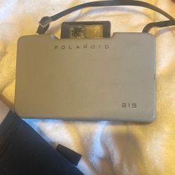  Polaroid Automatic 215 Land Camera