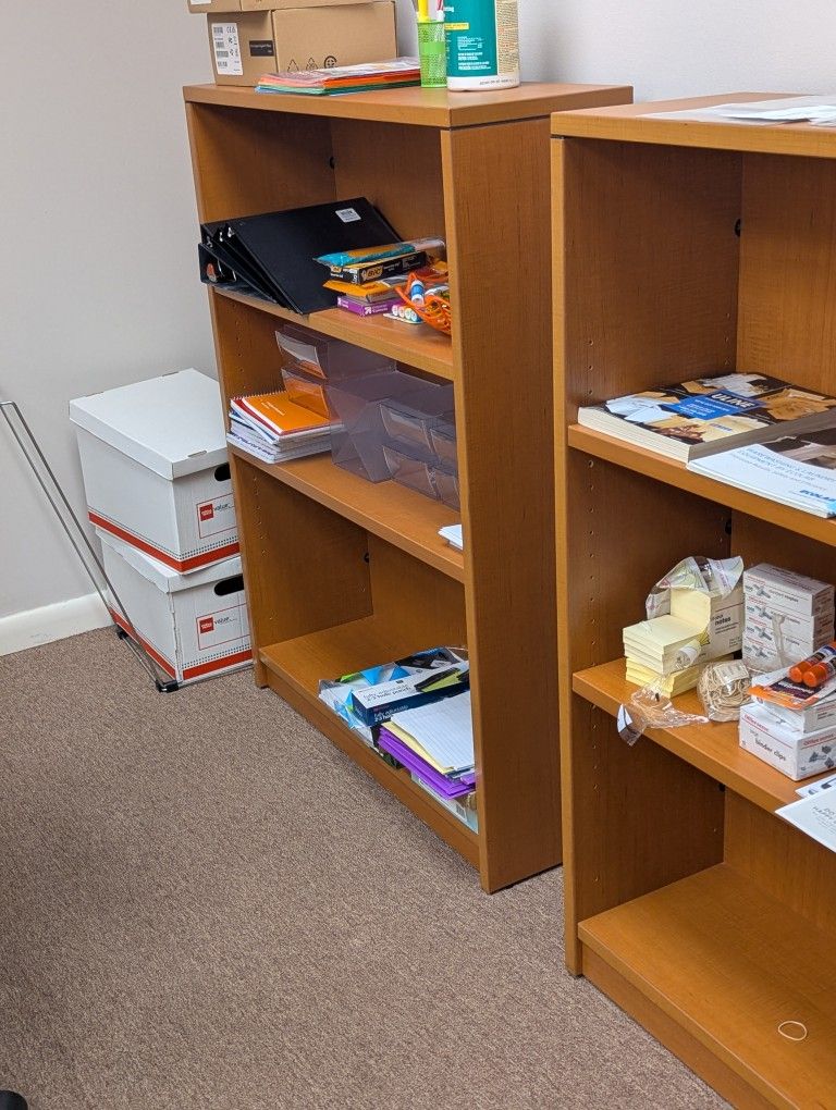 2 Book Cases