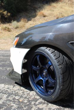 Rays 57dr Gram lights 5x114.3 +22 18x9.5 mag blue