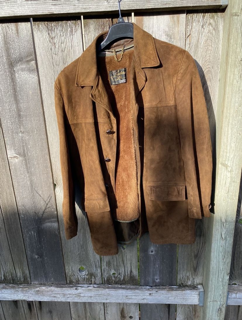 Vintage Leather Jacket With Great Lining.