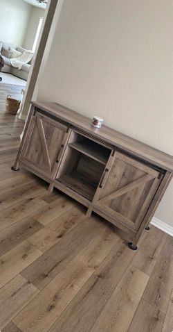 Nice tv stand and drawer