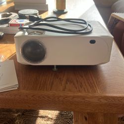 Acrojoy Trinity 600W Projector