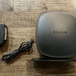 BELKIN N150 Wireless Router (Model F9K1001v1) (Mint Condition)