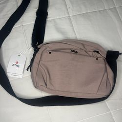 Brand New Etidy Purse