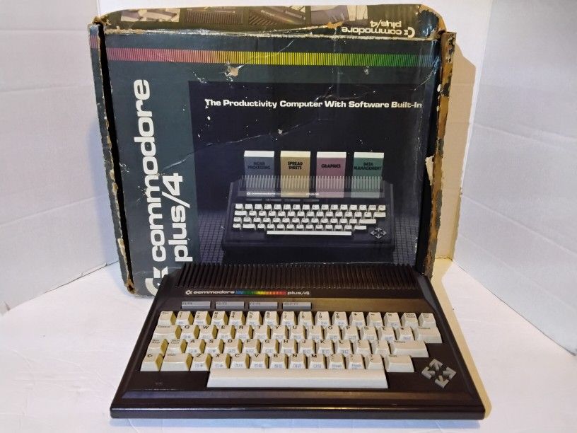 Commodore Plus/4 Vintage Home Computer In Box RARE Atari/Apple II/C64 Era