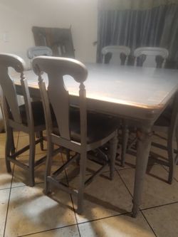 Wood High Dinning Table
