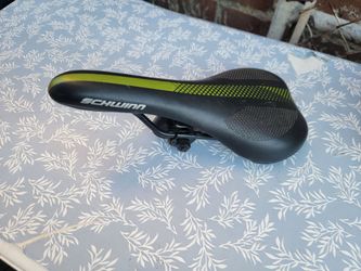 Schwinn Bike Saddle Black and Yellow