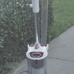 Shark Shark Rotator Professional Lift-Away Upright Vacuum