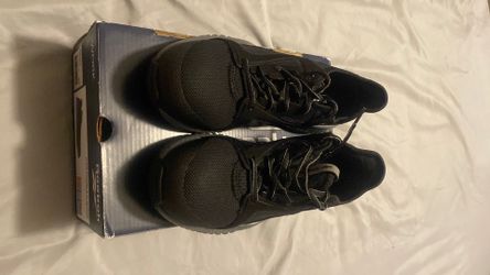 Athletic work shoes steel toe