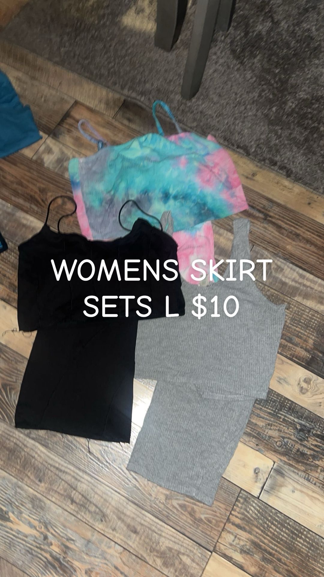 Women’s Skirt Sets L