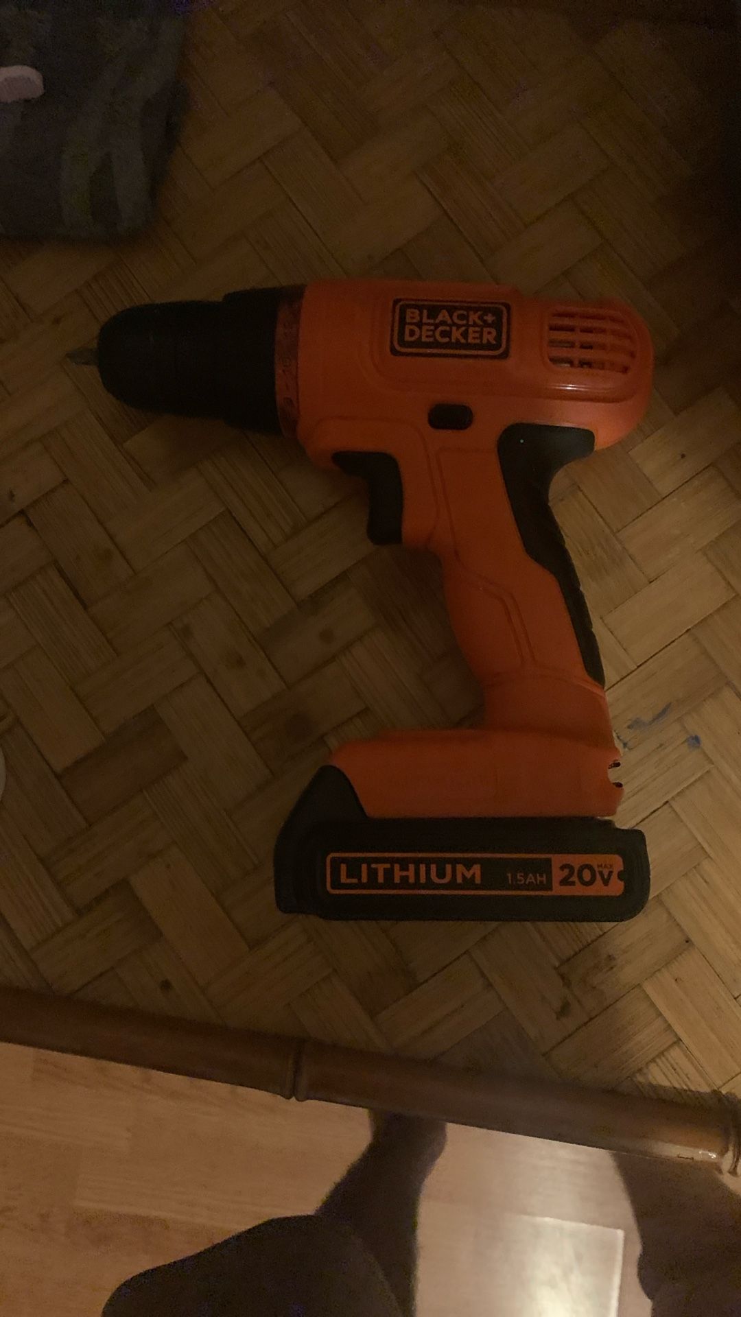 Black Decker Drill Comes With Charger