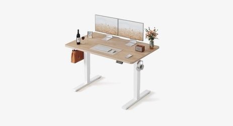 Standing desk