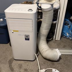 Della Portable AC