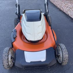 Stihl battery operated lawnmower