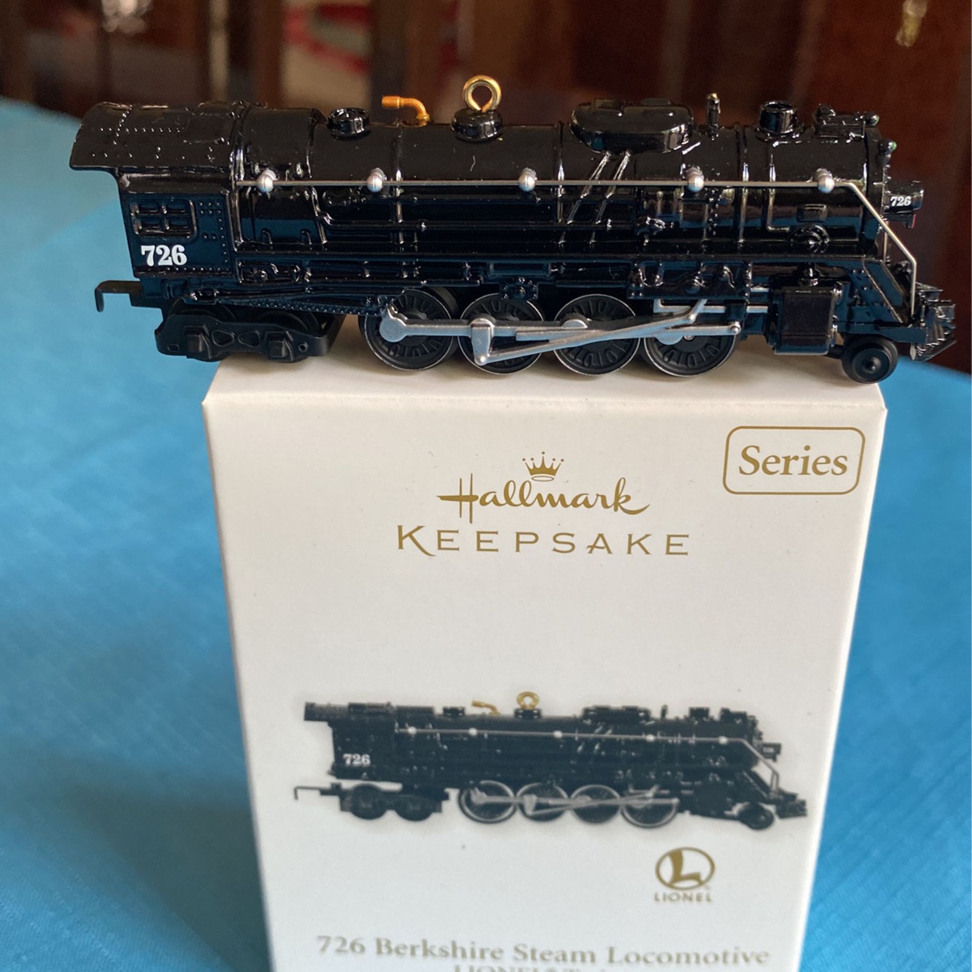 Hallmark keepsake Christmas tree ornament 726 Berkshire steam locomotive Lionell train and crafted metal dated 2011 new in original box