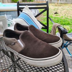 Men's Size 9 New Van's