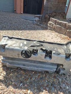 2006 Honda Civic 2.0L OEM Aluminum Valve Cover Assembly
