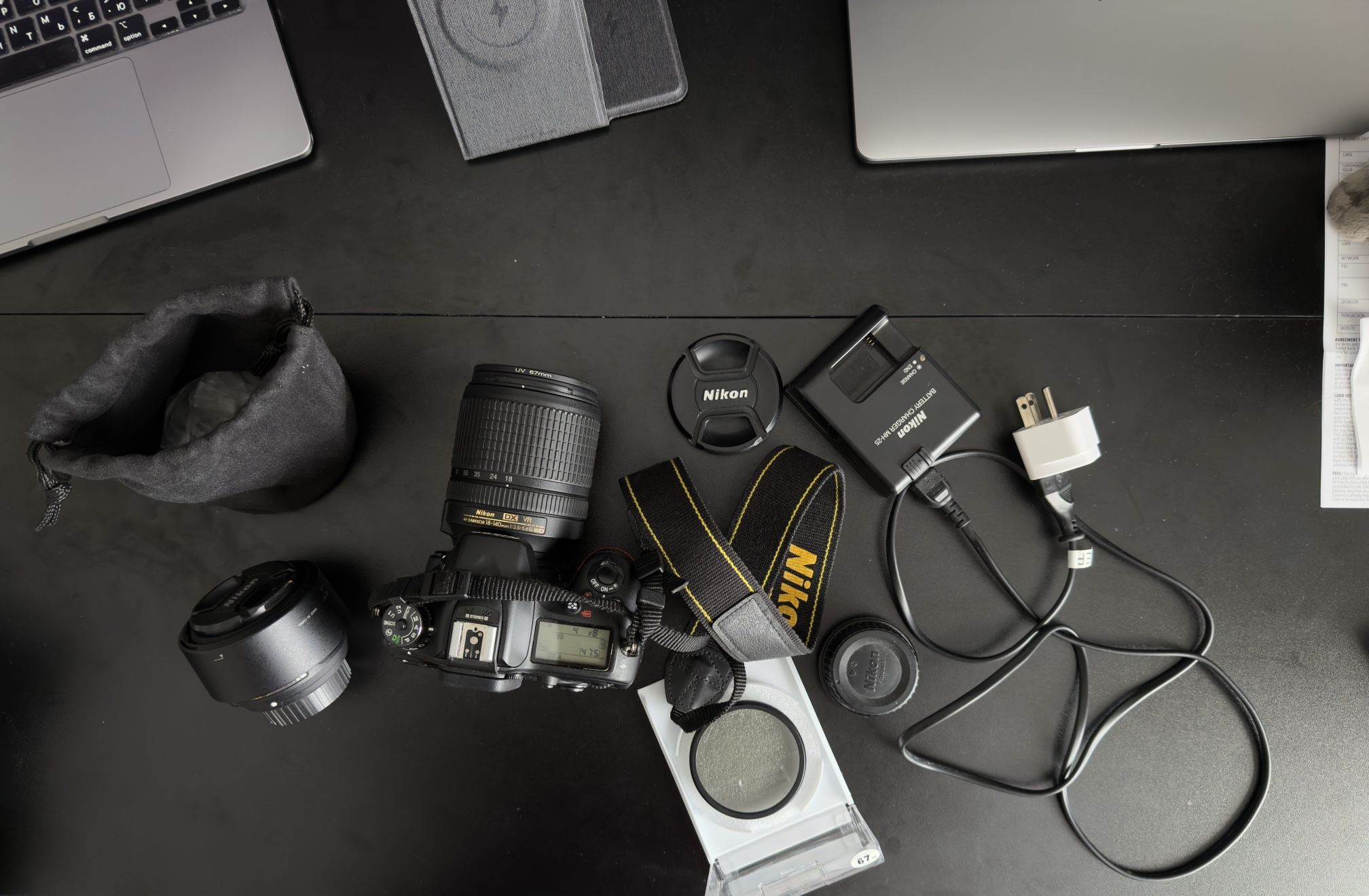 Nikon D7100 Kit - Barely Used