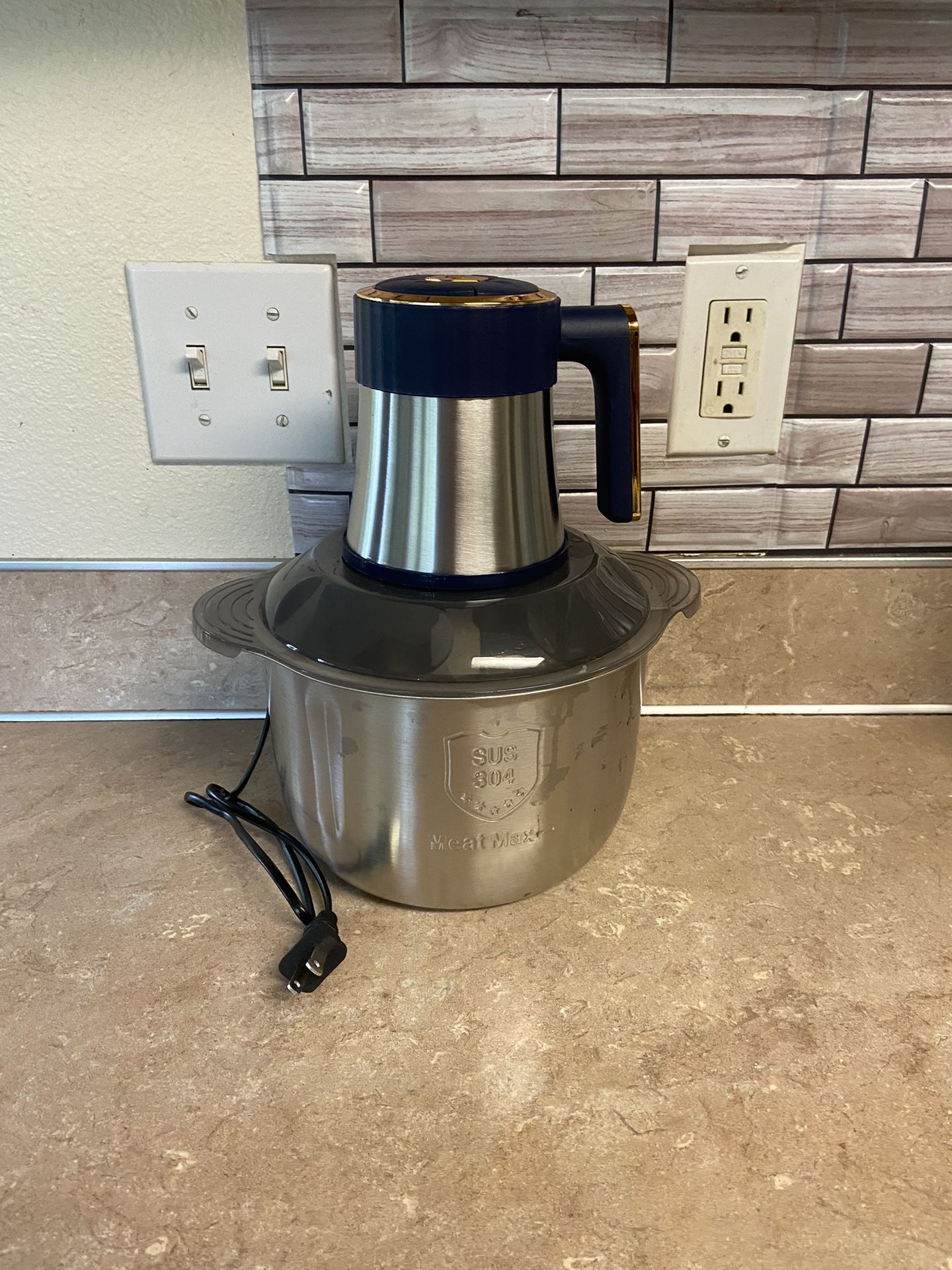 Electric Meat Grinder