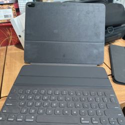 Apple Smart Keyboard Folio 12.9" iPad Pro A2039 for 3/4/5/6 Generation