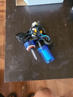 Brand New Pair Of Hid H11 6000k Super Bright White Color Bulbs 