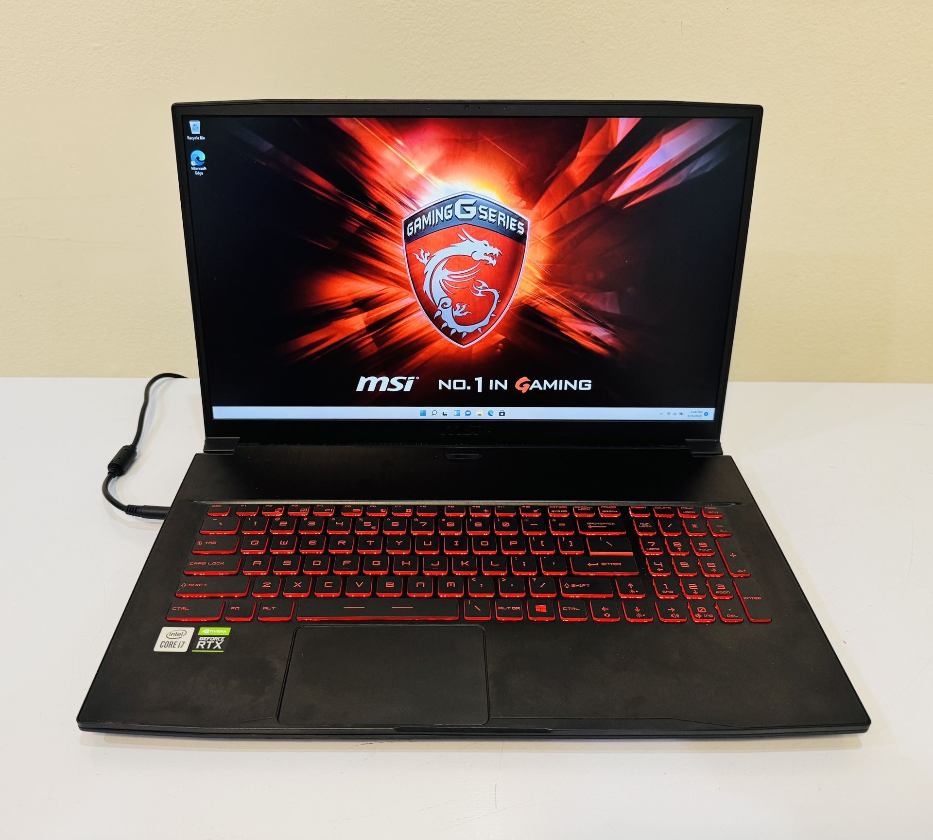 MSI Gaming LAPTOP 12 Core I7 @2,6GHz. RTX 3060 6G. 32G DDR4, 1TB M2 NVme /2T HDD. 144Hz, 17,5” Screen, WIFI, Bluetooth, USB3, C-Port. New Batt, Win11