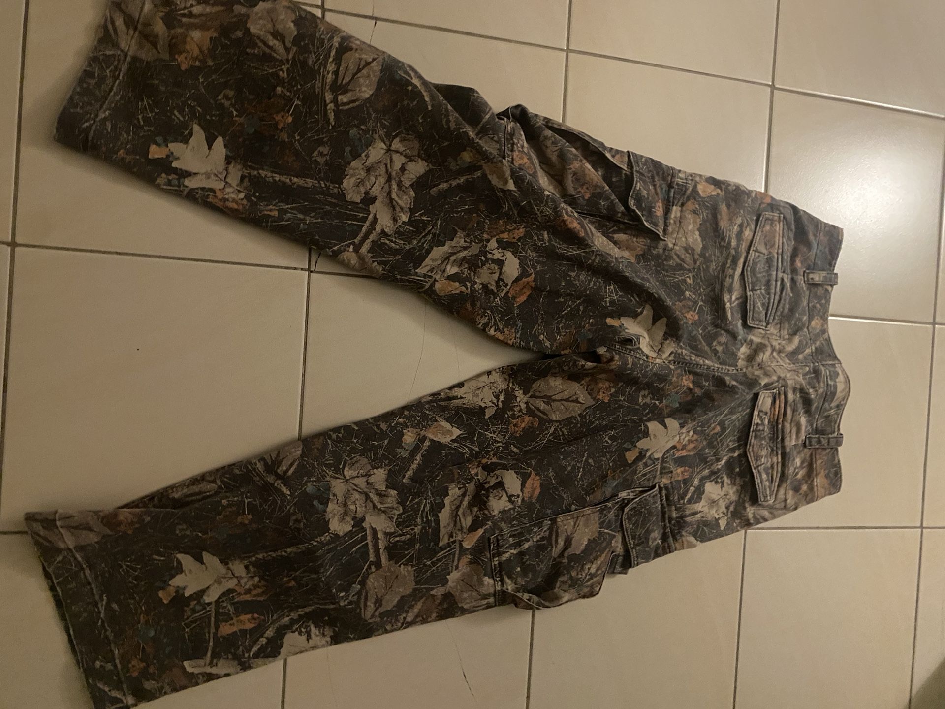 baggy camo abercrombie workwear pants