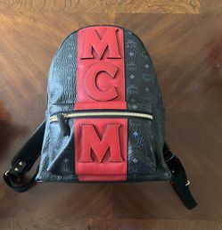 Authentic MCM Viesto