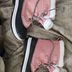Girls Cat And Jack Winter Boots