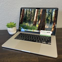 MacBook Air 15” 2024 M3 16GB RAM 512GB SSD - Silver