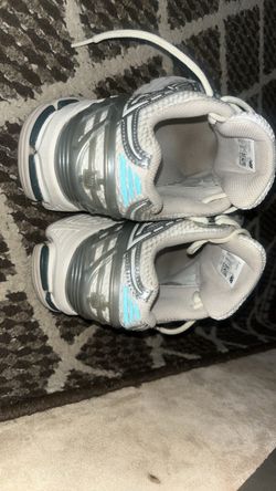 New Balance Sneakers