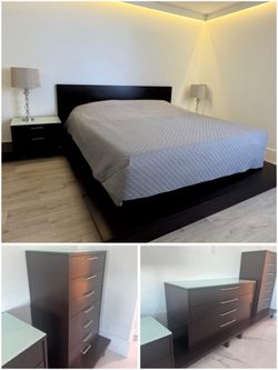 Best deal bedroom set: bed, adjustable mattress, nights stands, dressers