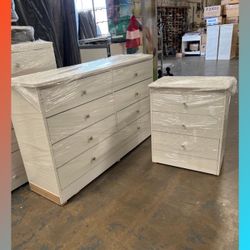 Dresser set / Eight drawers dresser and nightstand