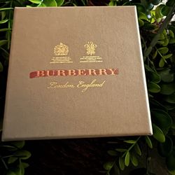 BURBERRY "L" LETTER MARBLE SPHERE PALLADIO/NACRE WITH TAGS 