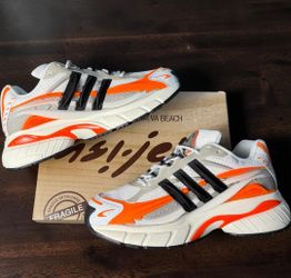 Pharrell Williams X Adidas Adistar Jellyfish