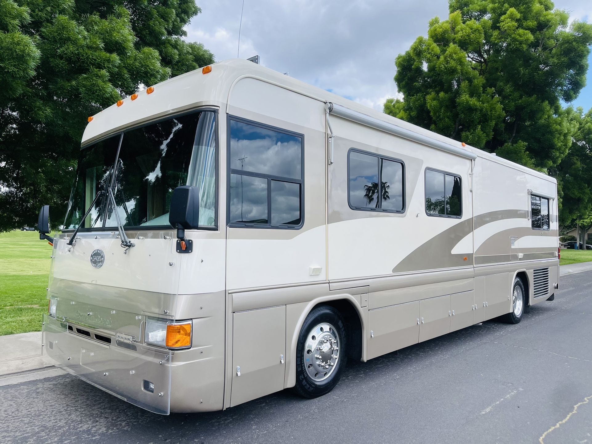 1996 Country Coach RV