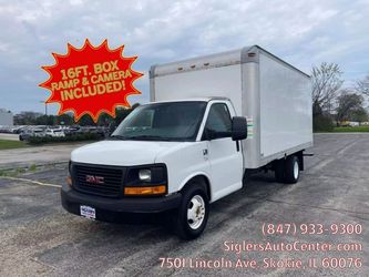 2012 GMC Savana Commercial Cutaway