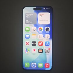 iPhone 15 Plus ● Black ● 128gb ● Unlcoked