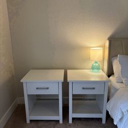Bed Side Tables 