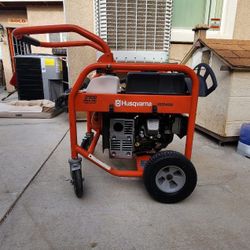 HUSQUARNA 3100 PSI  NICE!! For a second owner  VERY GOOD CONDITION, It’s been in storage for so long, only like 20 hours of use . Everything Include ,