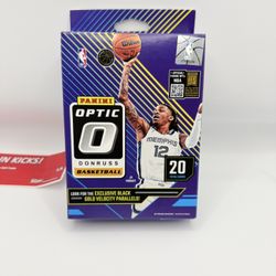 Panini Optic NBA hanger box Trading Cards 