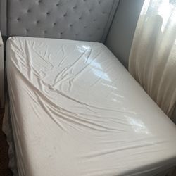 Queen Memory Foam Bed- With Frame and Headboard (Headboard not attached)
