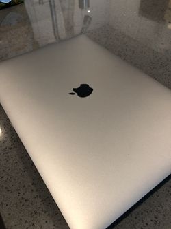 MacBook Pro 2018 15”