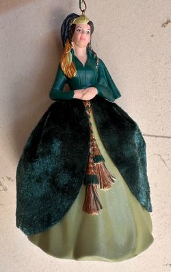 2013 Hallmark Keepsake "Scarlett's Green Gown" Ornament