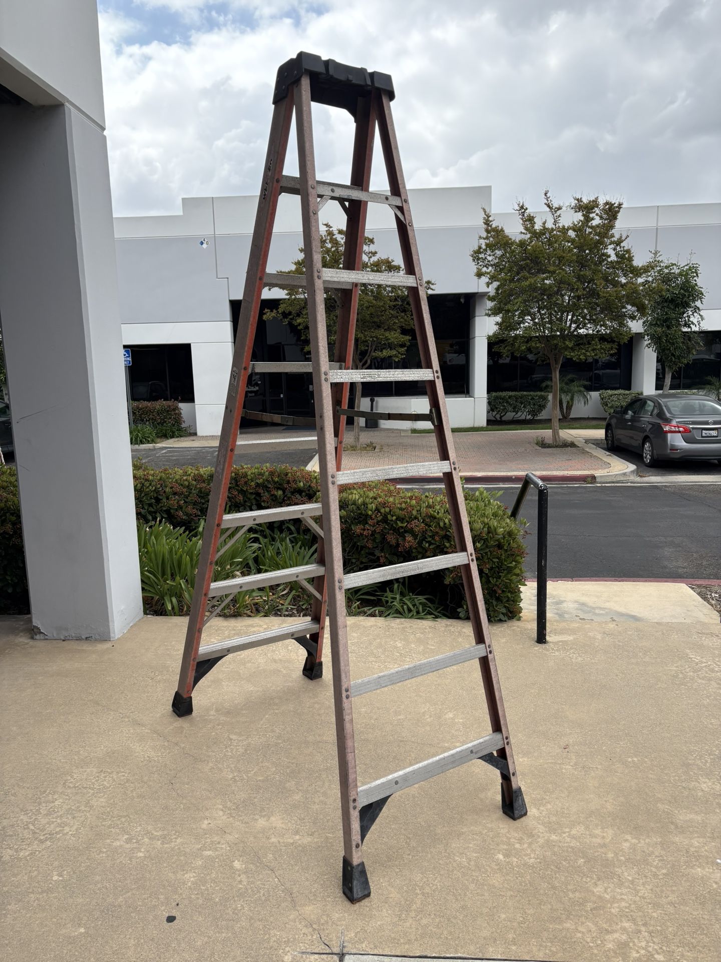 8ft Ladder 🪜 