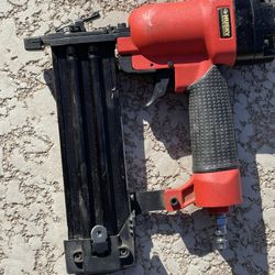 Brad Nailer 18 Gauge Husky’s 