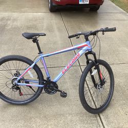 (New) $100,  Mountain Bike. Perfect Condition