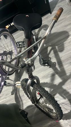 NEXT Bike with Knobby Tiress
