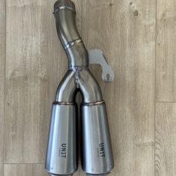 Unit Garage Double Exhaust / Muffler for BMW R nineT — Great Condition