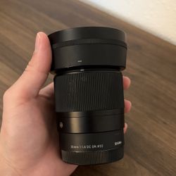 Sigma 30mm f/1.4 DC DN Contemporary Lens (Sony E)
